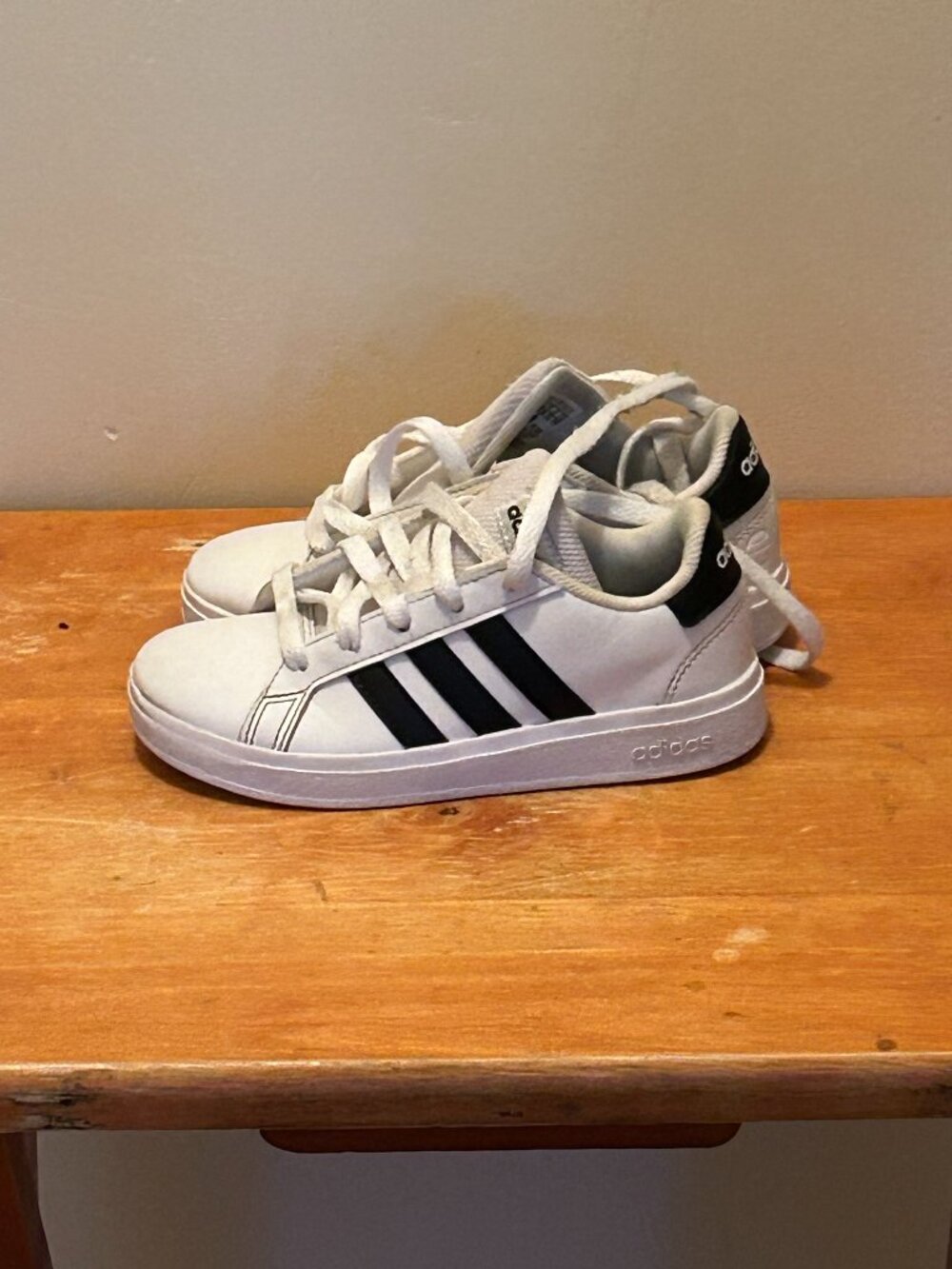 Adidas Grand Court 2.0